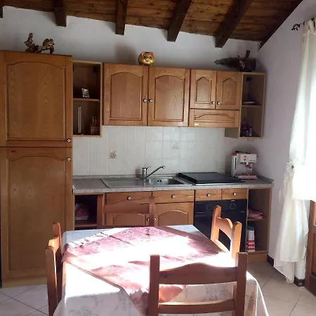 Alpstuga Chalet With One Bedroom In With Wonderful Mountain View Shared Pool Enclosed Garden 60 Km From The Slopes *
