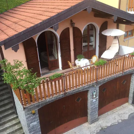 Alpstuga Chalet With One Bedroom In With Wonderful Mountain View Shared Pool Enclosed Garden 60 Km From The Slopes